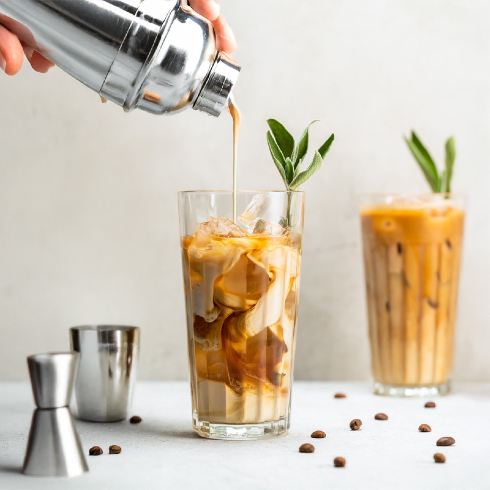 Facets (Paneled) Beverage 355 ml